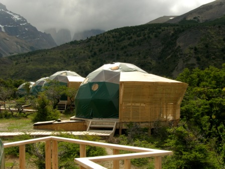Los domos combinan lujo con respeto a la naturaleza (clickear para agrandar imagen). Foto: gentileza EcoCamp