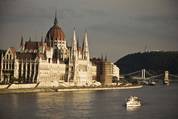 Los cruceros por el río Danubio hacen escala en las capitales más importantes de Europa central, como Budapest y Viena. / Foto: Stock.xchng (clickear en la imagen para agrandar)