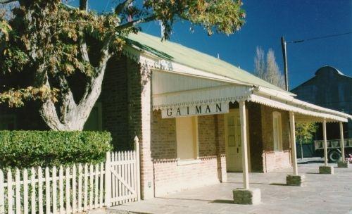 El museo histórico de Giaman, en la antigua estación del ferrocarril (clickear para agrandar imagen).