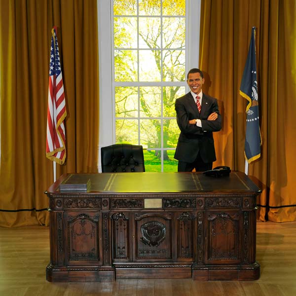 La política dice presente en el Museo Madame Tussauds de Londres: Barack Obama, presidente de los Estados Unidos, retratado en cera en su despacho de la Casa Blanca. / Foto: Gentileza Museo Madame Tussauds (Clickear en la imagen para agrandar)