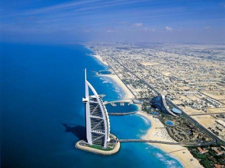 Dubai una de las ciudades más pujantes y modernas del mundo.