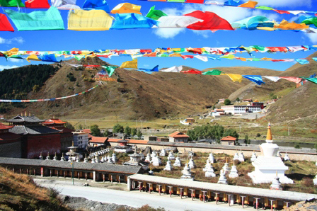 Pueblos Tibetanos